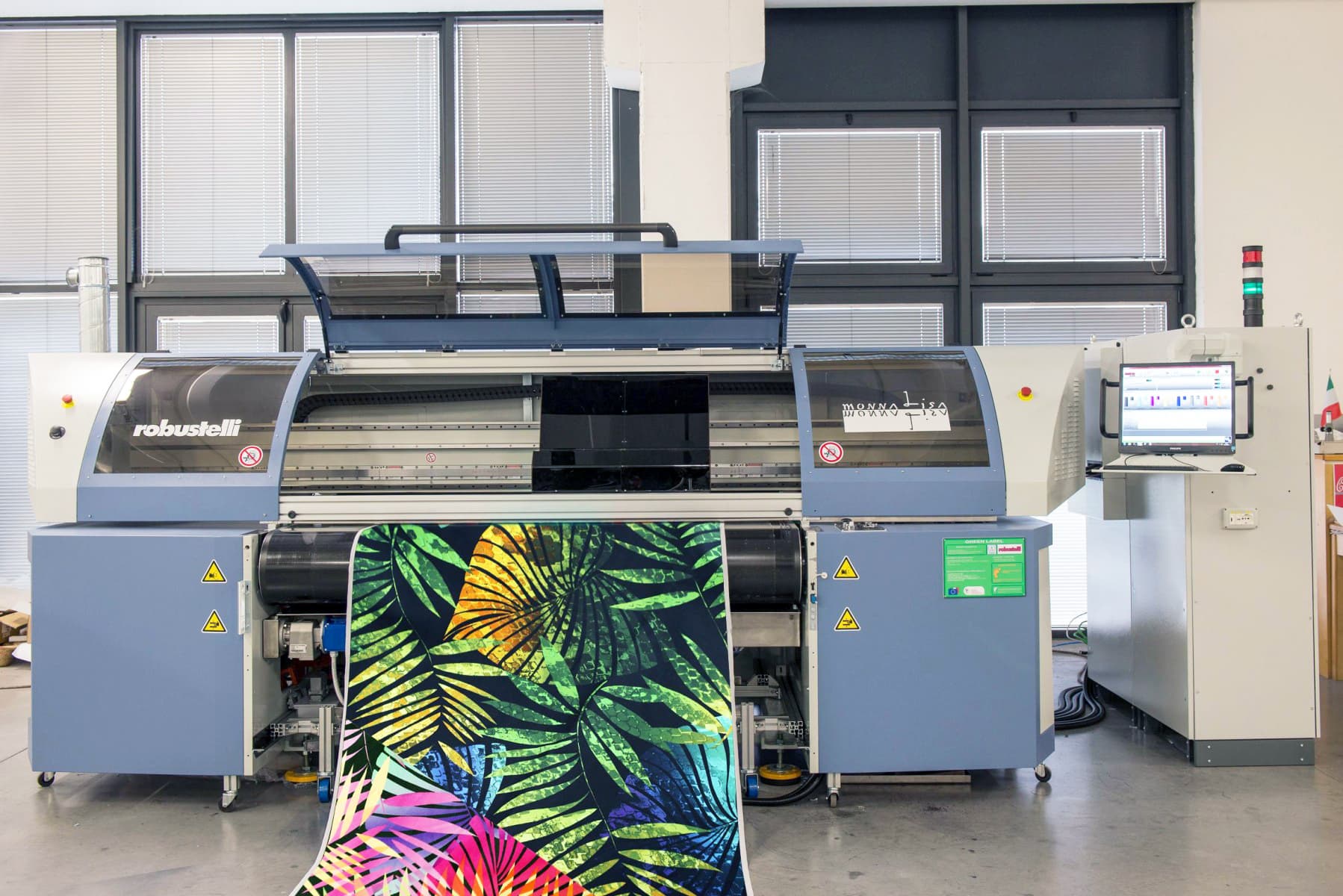 Вариант оборудование. Epson Monna Lisa ml-8000. Digital Textile Printing. Промышленные принтеры текстиль футболки. Текстильный комплекс.